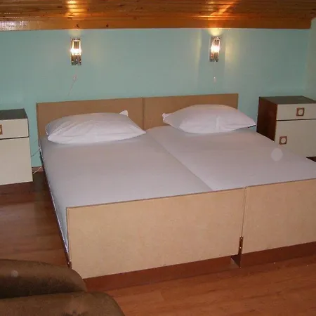 Guest house & Blue Beach 3*