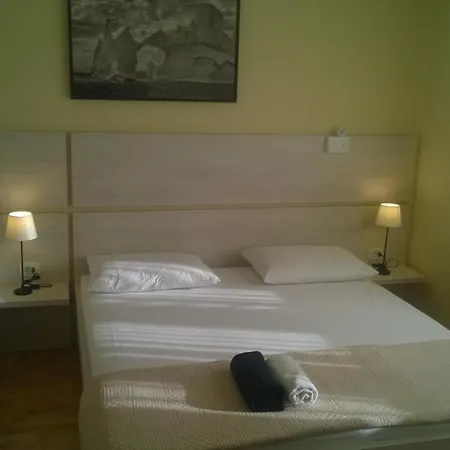 & Blue Gasthof Vodice