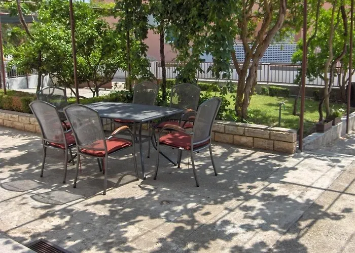 בית הארחה & Blue