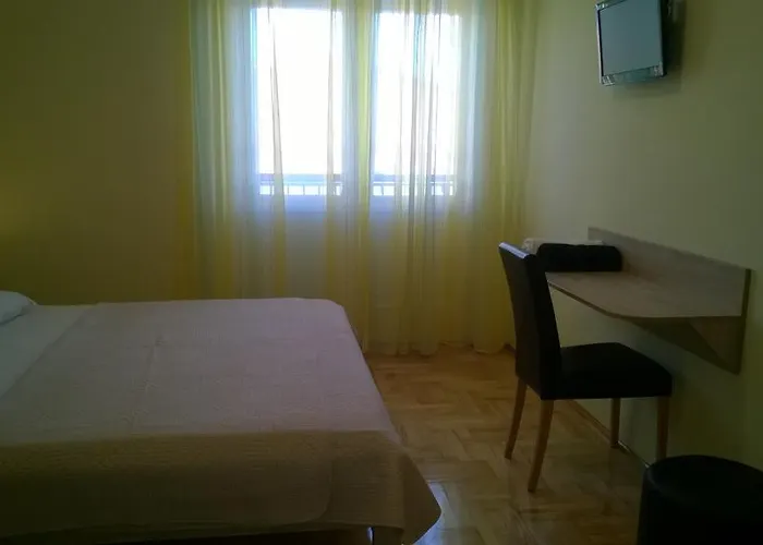 Gasthuis & Blue Vodice